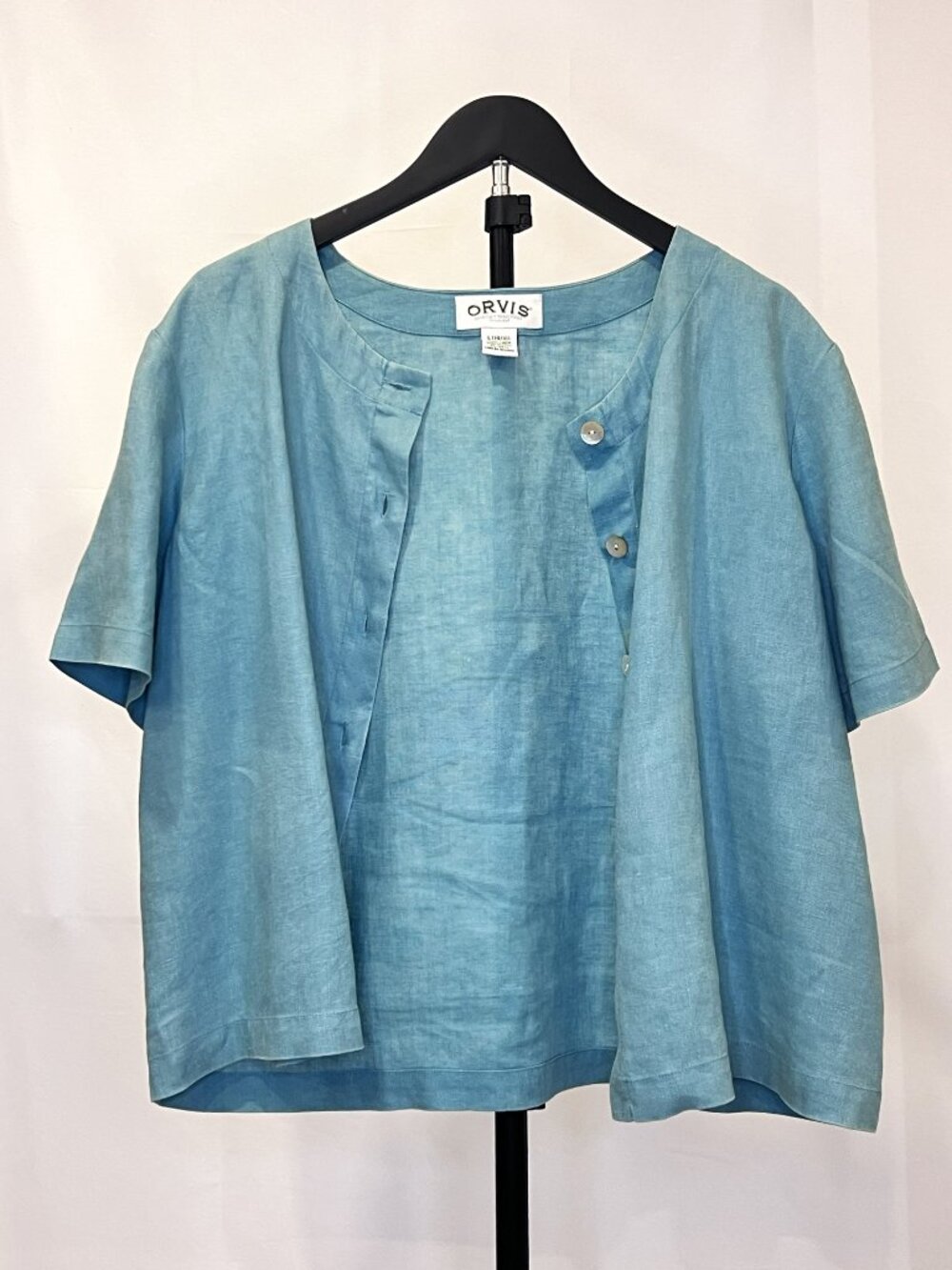 'Orvis' 100% Linen Light Blue Short Sleeve Button Front Shirt - Size L (14/16) - Picture 3 of 8